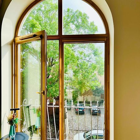 Super Apartment Old Town ไคลเพดา ภายนอก รูปภาพ