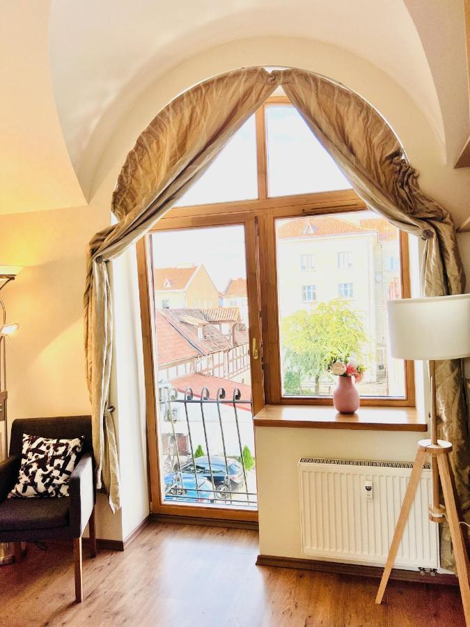 Super Apartment Old Town ไคลเพดา ภายนอก รูปภาพ